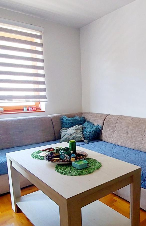 Apartman Teo Lukavica Exterior photo
